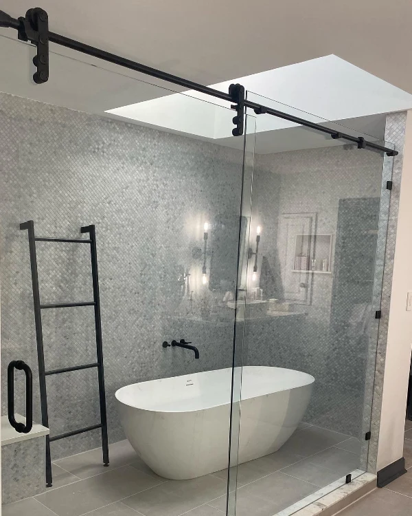 slider shower door